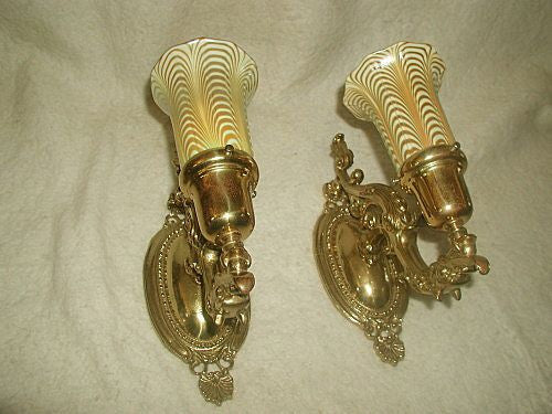 Ribbon glass sconces solid bronze France 19th century wired