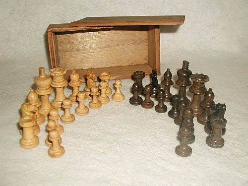 Scottish Chess Set Ebony Boxwood With Storage Box Hand Made 19th C
