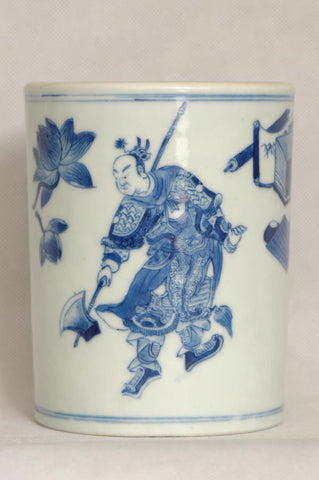 Chinese Qing Blue and White Porcelain Brush Pot Daoguang , 19C