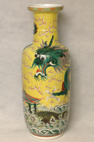Masterpiece Huge Chinese Qing Famille Rose Vase w Dragon , 19C