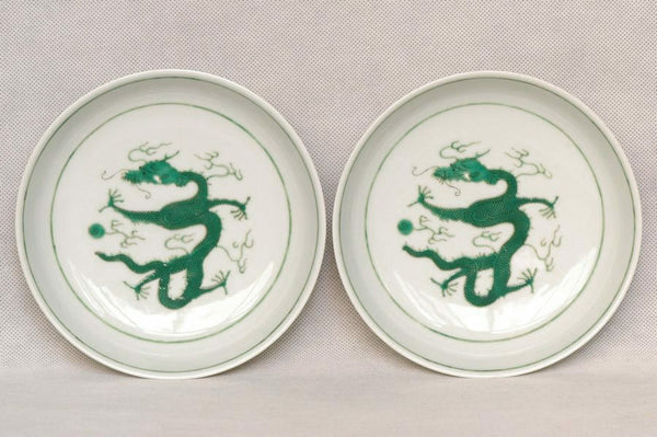 Masterpiece Pair of Chinese Qing Plates Tongzhi Mark & Period