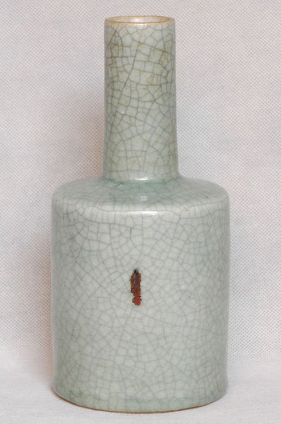 Chinese Qing Ge Type Crackled Porcelain Vase Qianlong , 18C