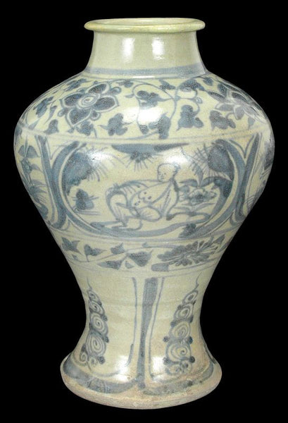 Masterpiece Chinese Yuan Blue and White Porcelain Vase , 13C